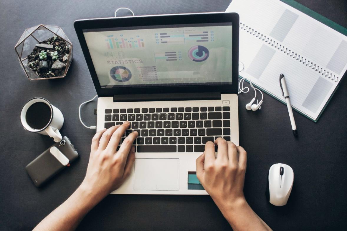 Ζωντανή συνεδρία webinar με συμμετέχοντες